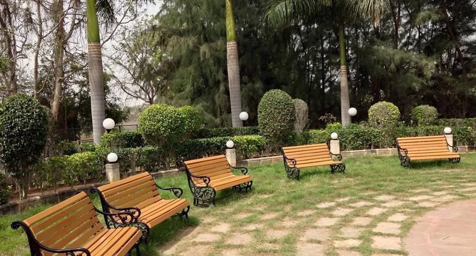 Hotel Ishwariya Post, Rajkot 4
